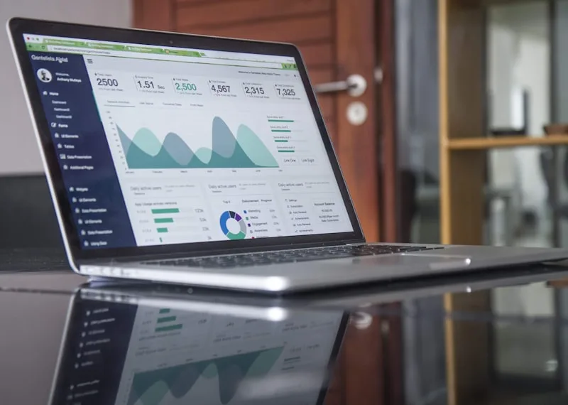Dashboard analytics interface